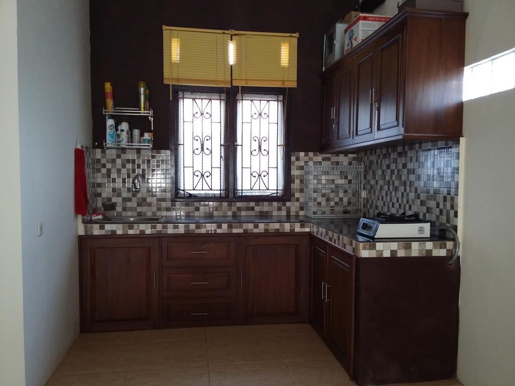 Villadevi Pangandaran Habitación foto